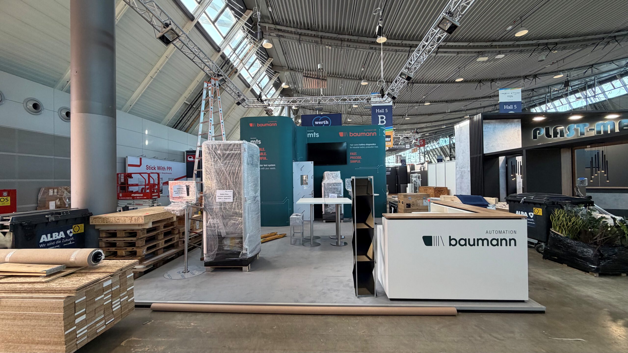 Nachhaltiger Messestand von Baumann GmbH auf der Battery Show Europe 2026 mit Better Stands Silber-Auszeichnung von CMB Expo.